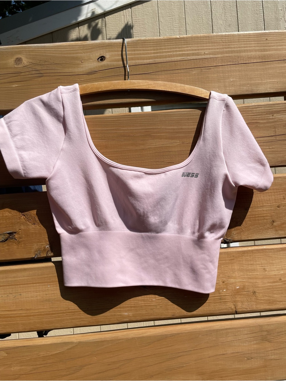 Guess Light Pink Short-Sleeve Scoop Neck Cropped Top